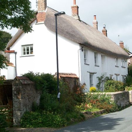 Middletown Farmhouse B&B Okehampton Eksteriør bilde